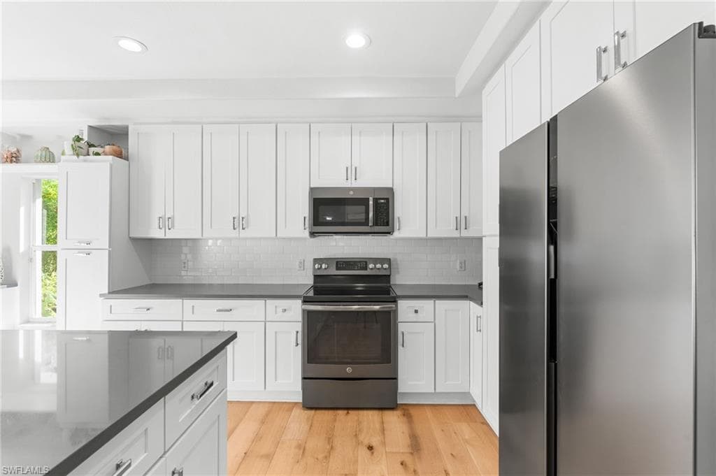 20 Heritage WAY-8