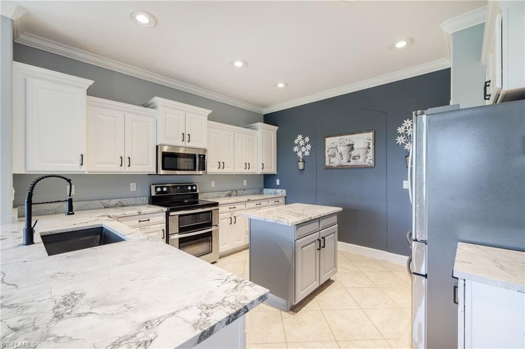13859 Farnese DR-4
