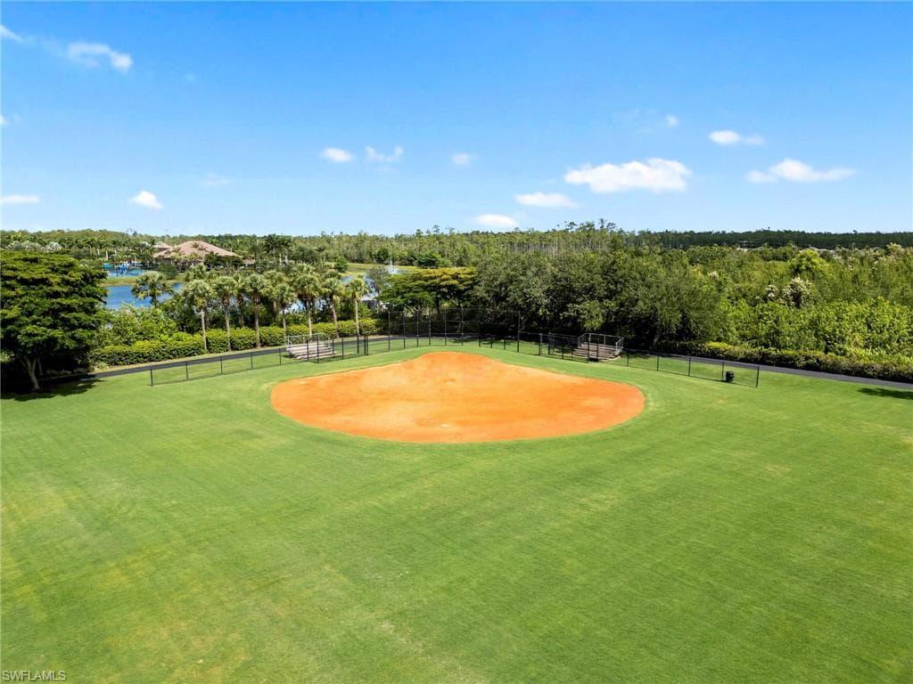13859 Farnese DR-39