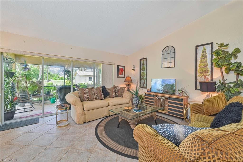 5887 Littlestone CT A & B-11