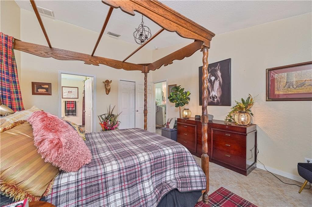 5887 Littlestone CT A & B-20