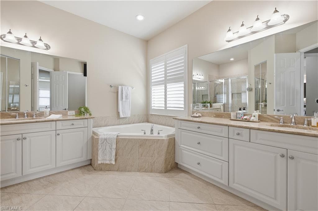 11532 Stonecreek CIR-14