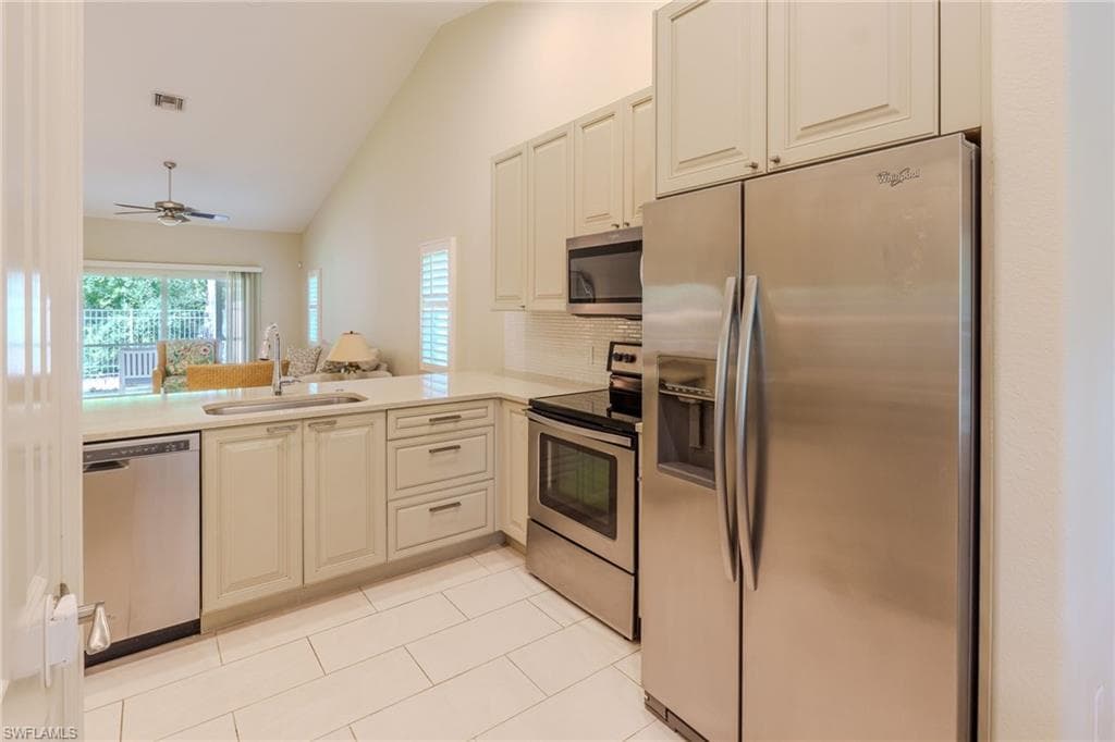 3510 AVION WOODS CT 104-12