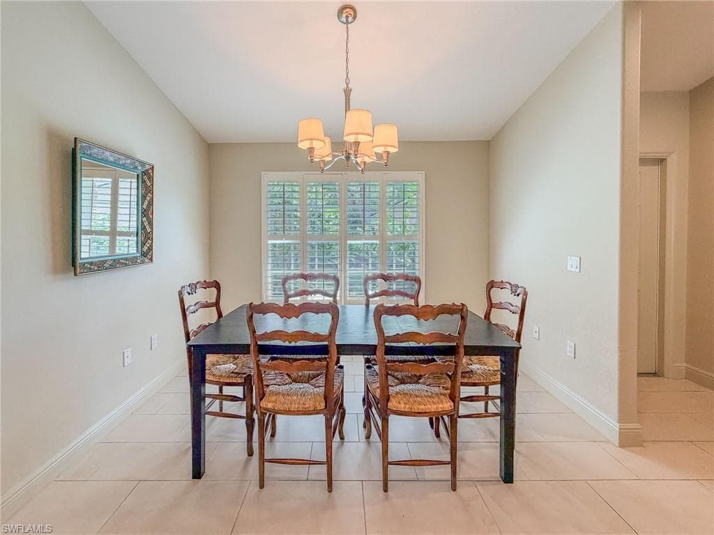 3510 AVION WOODS CT 104-6