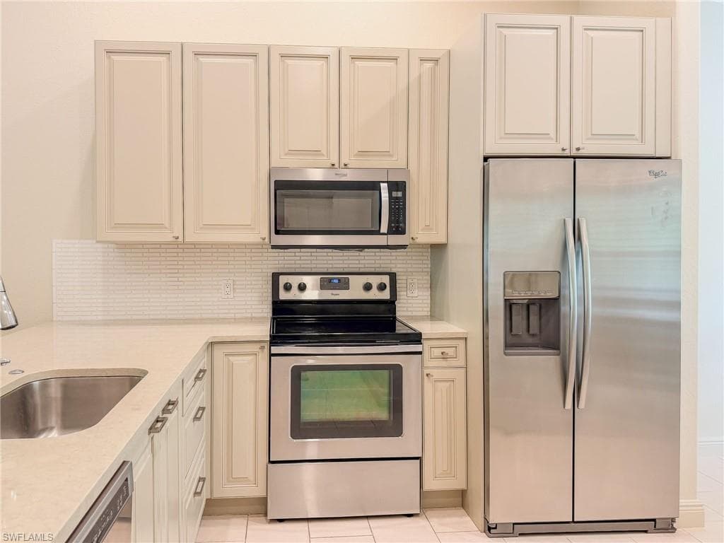3510 AVION WOODS CT 104-13