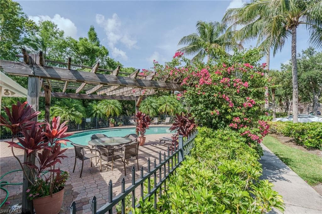 3510 AVION WOODS CT 104-40