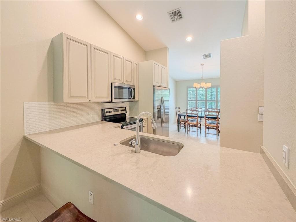 3510 AVION WOODS CT 104-14