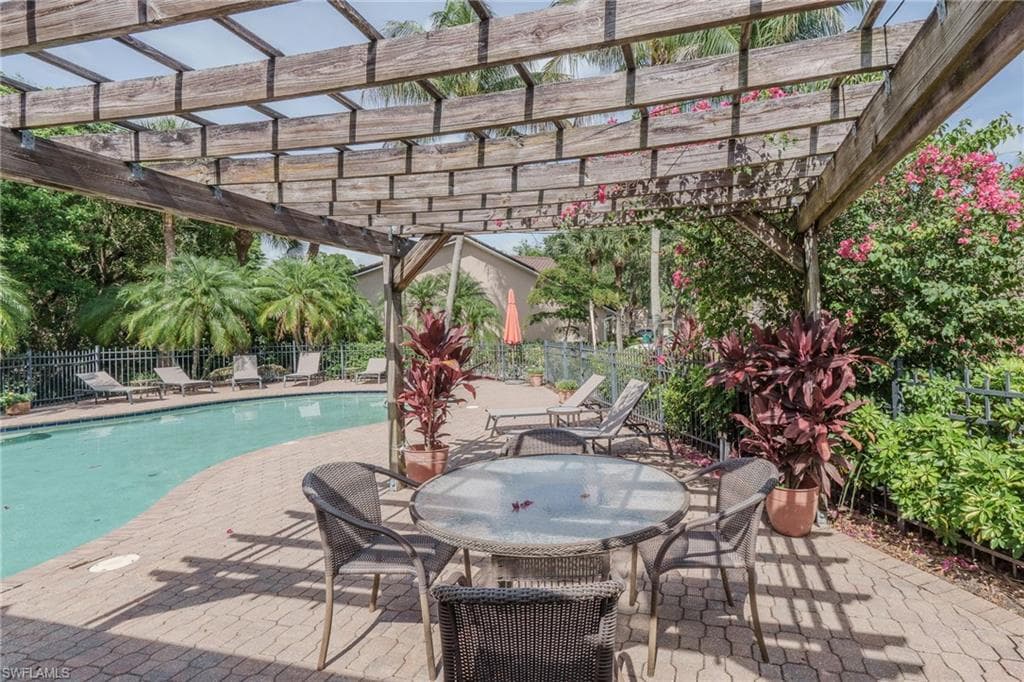 3510 AVION WOODS CT 104-43