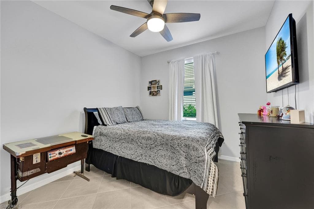 2622 Scarlet WAY-10