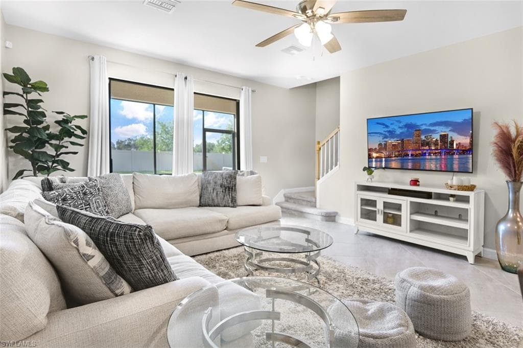 14195 Pine Lodge LN-9