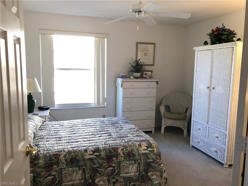 6854 STERLING GREENS DR 201-19