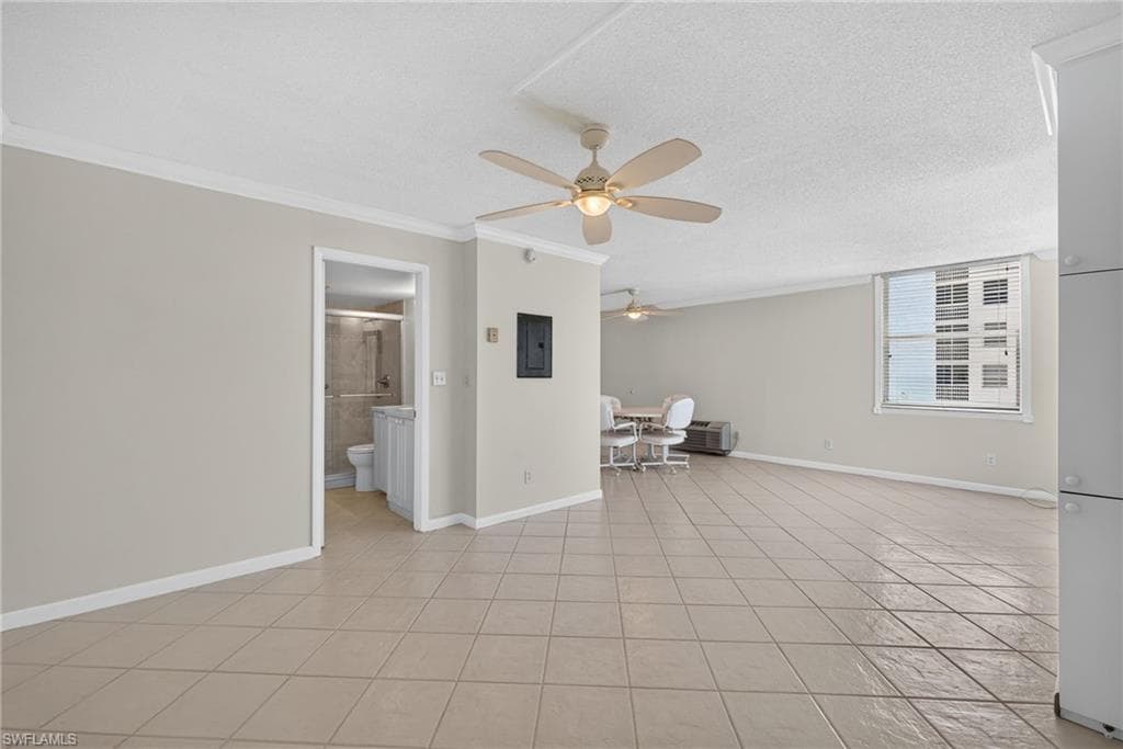 5600 Bonita Beach RD 4704-16