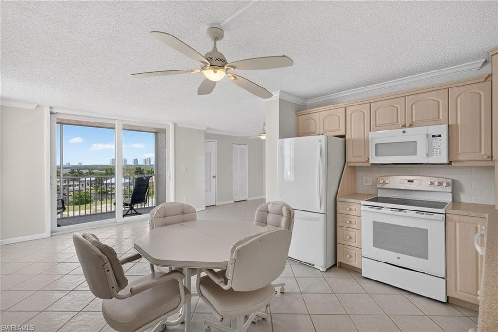 5600 Bonita Beach RD 4704-8