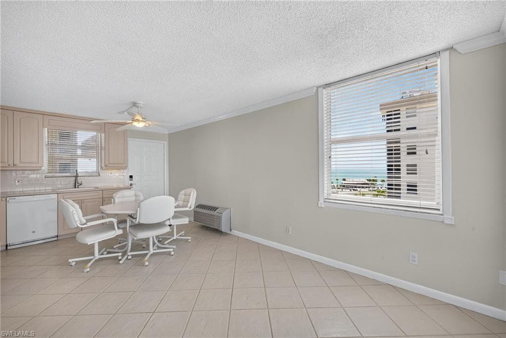 5600 Bonita Beach RD 4704-10