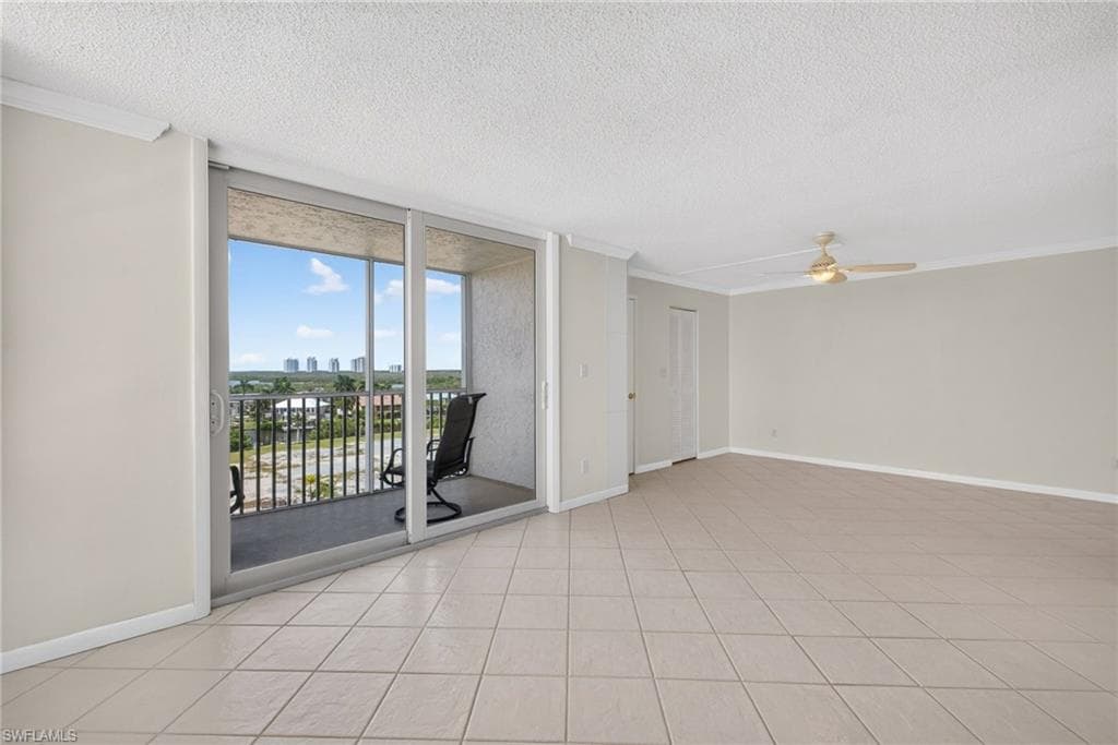 5600 Bonita Beach RD 4704-7