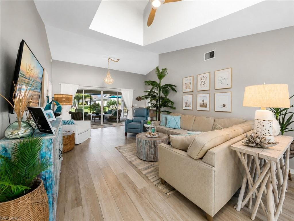 3715 Sabal Springs BLVD-8