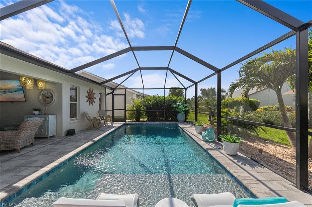 3715 Sabal Springs BLVD-36