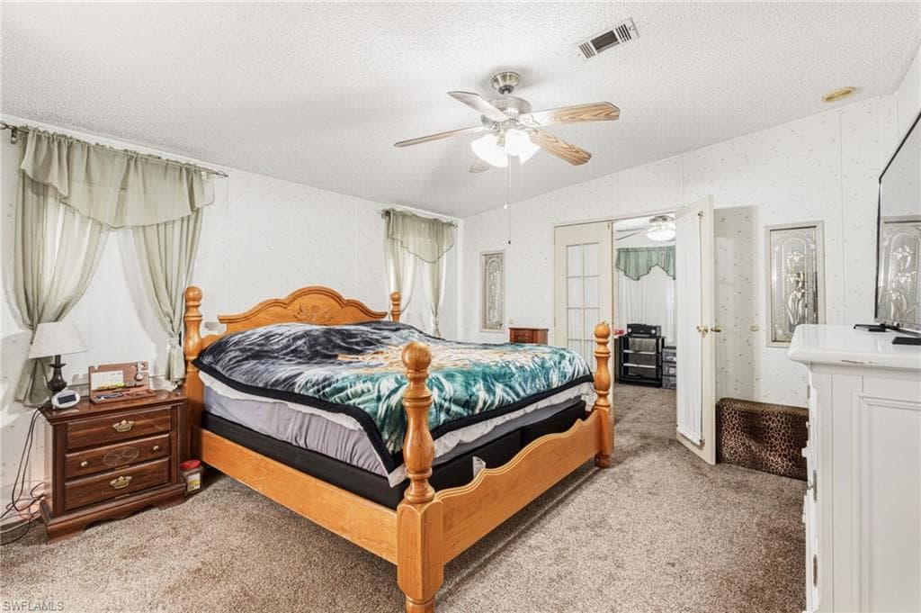 1586 NE Grapefruit ST-18