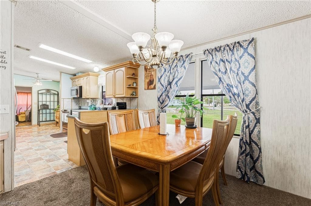1586 NE Grapefruit ST-10