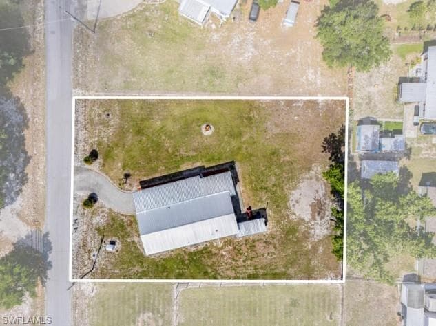 1586 NE Grapefruit ST-32