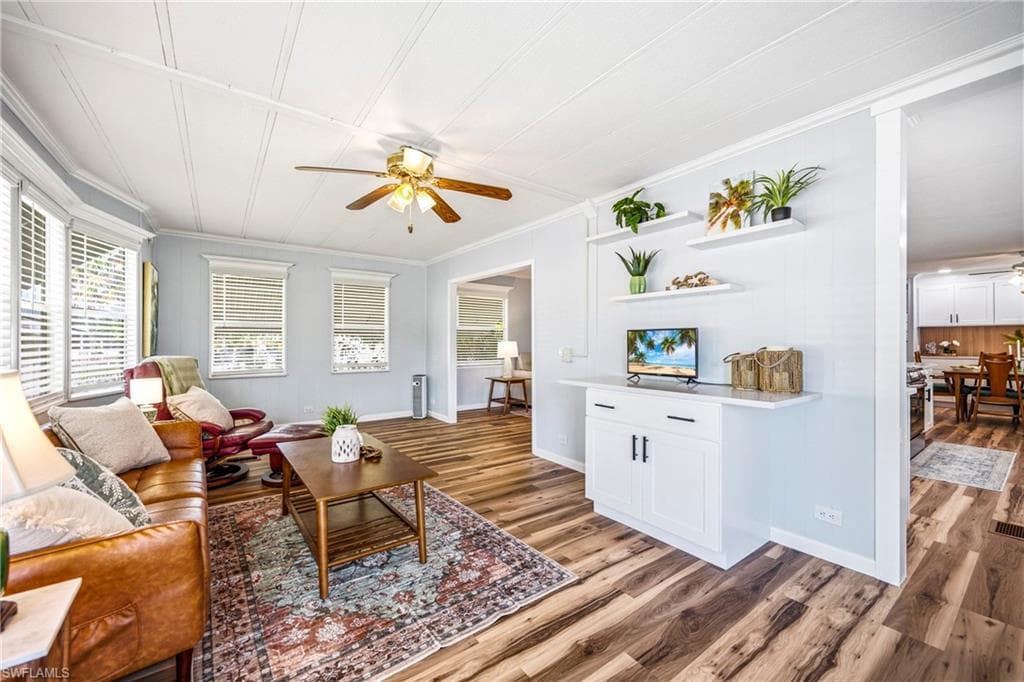 513 Timber LN S-11