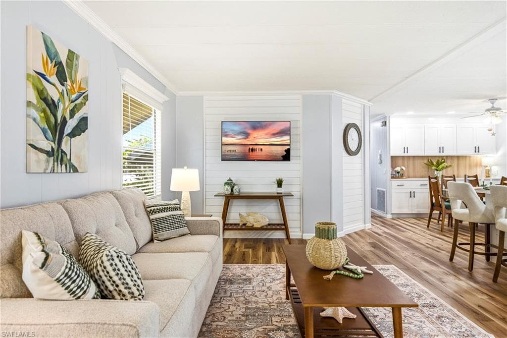 513 Timber LN S-9