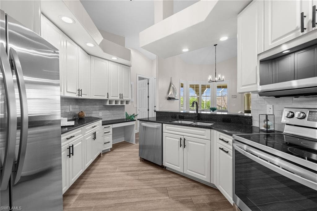2106 SE 20th LN-21
