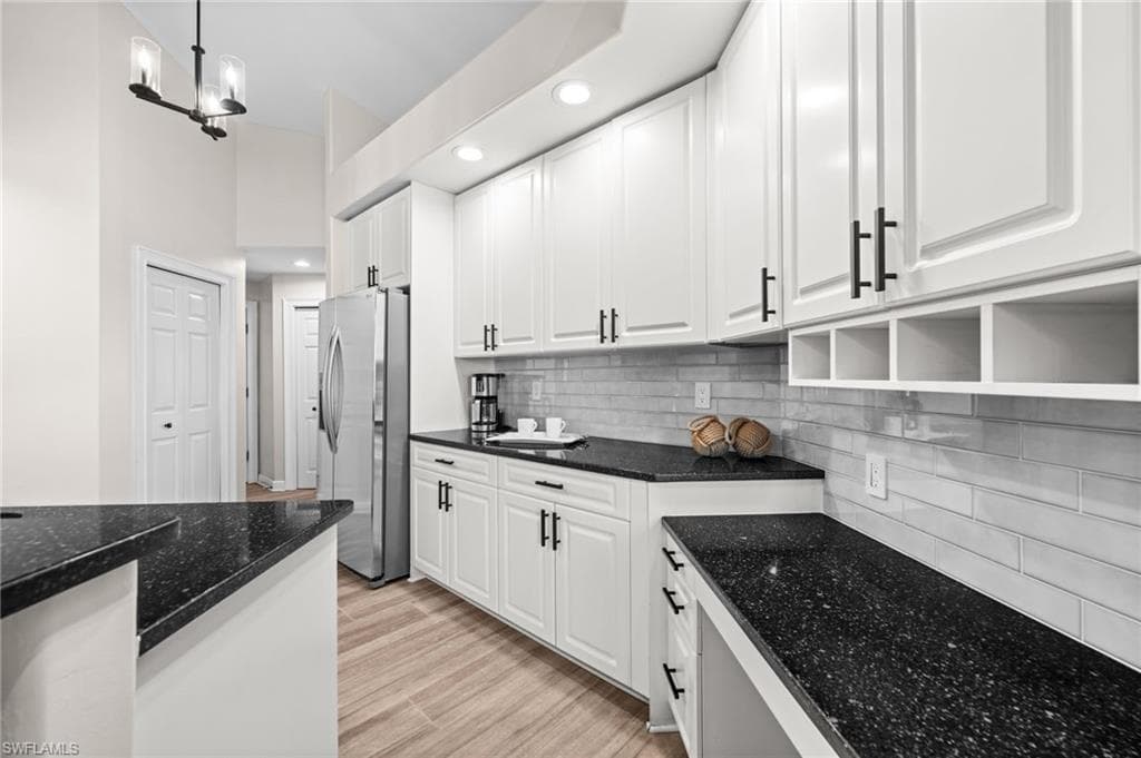2106 SE 20th LN-19