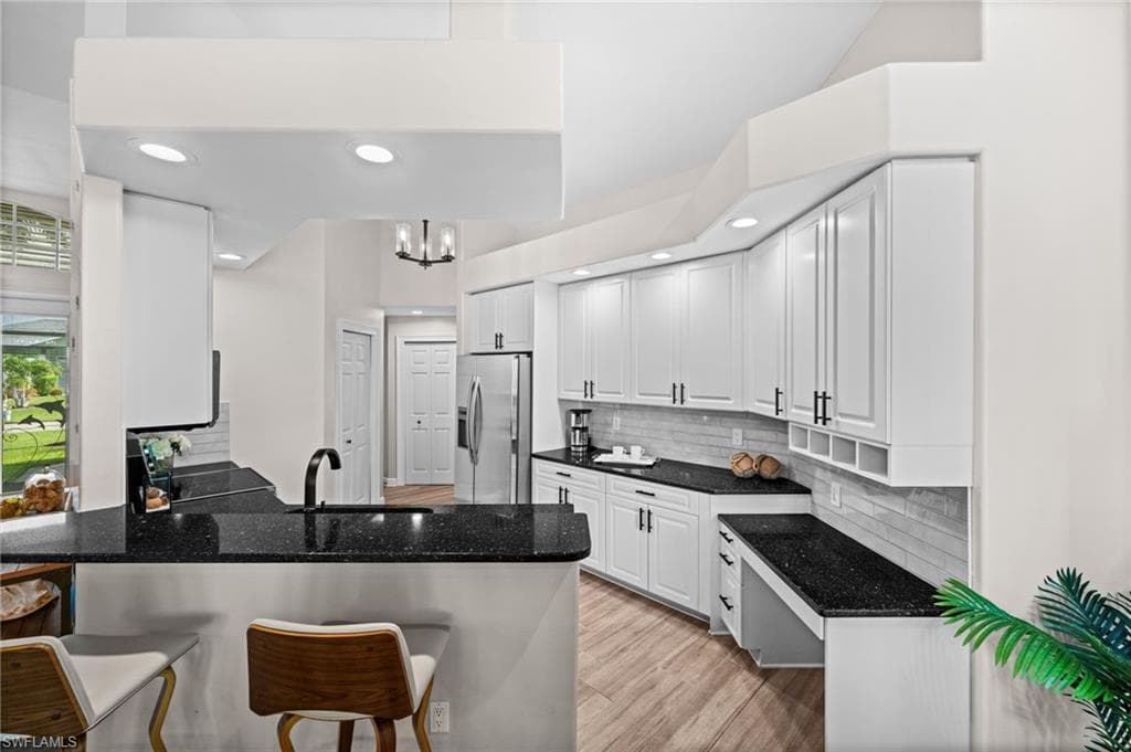 2106 SE 20th LN-18
