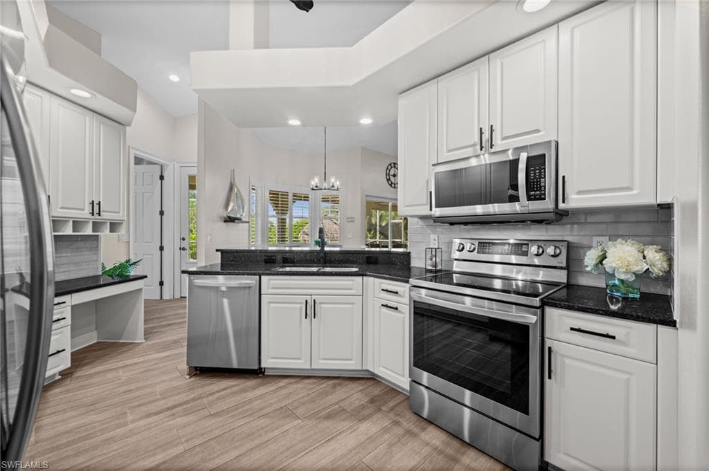 2106 SE 20th LN-20