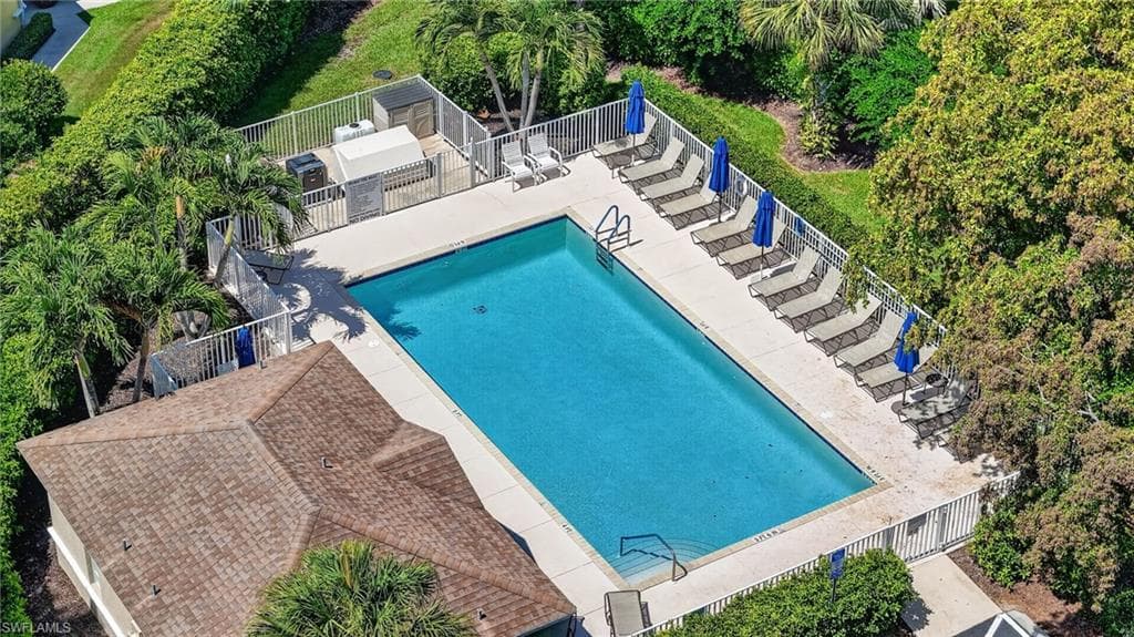 14907 Sterling Oaks DR-32
