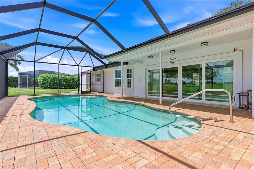 1441 Whiskey Creek DR-32