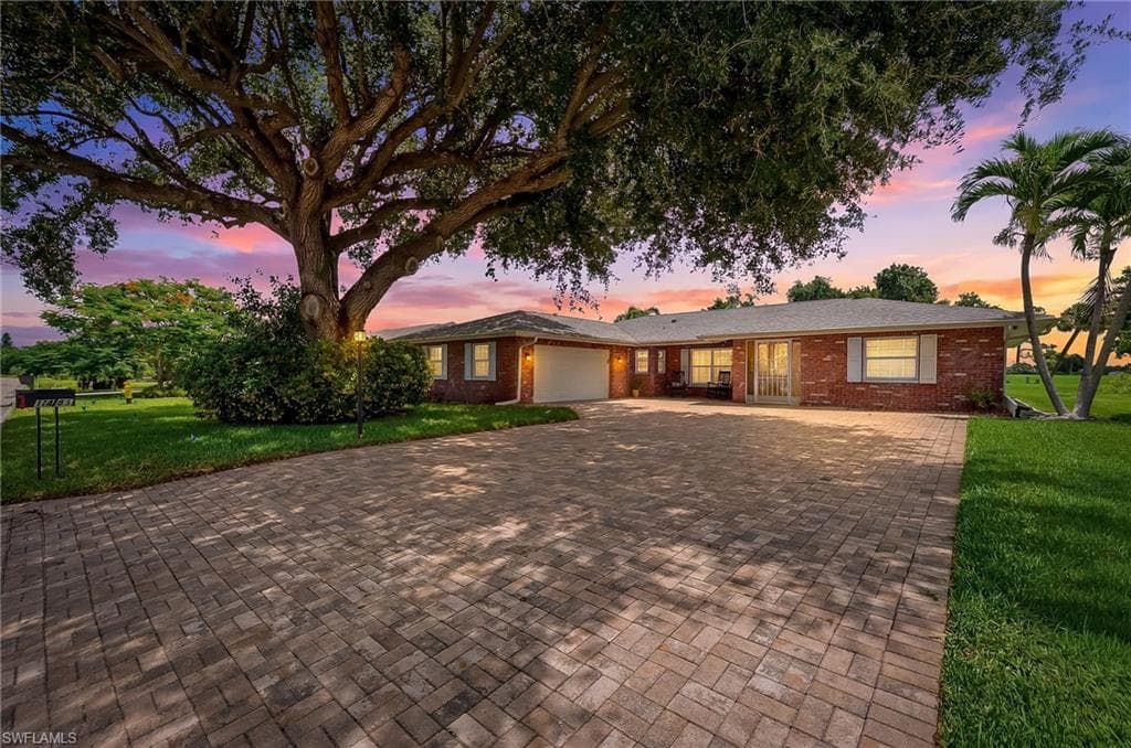 1441 Whiskey Creek DR-0