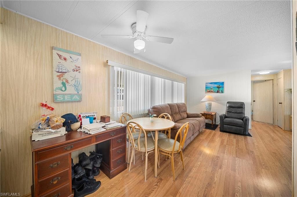 455 Cape Florida WAY-9