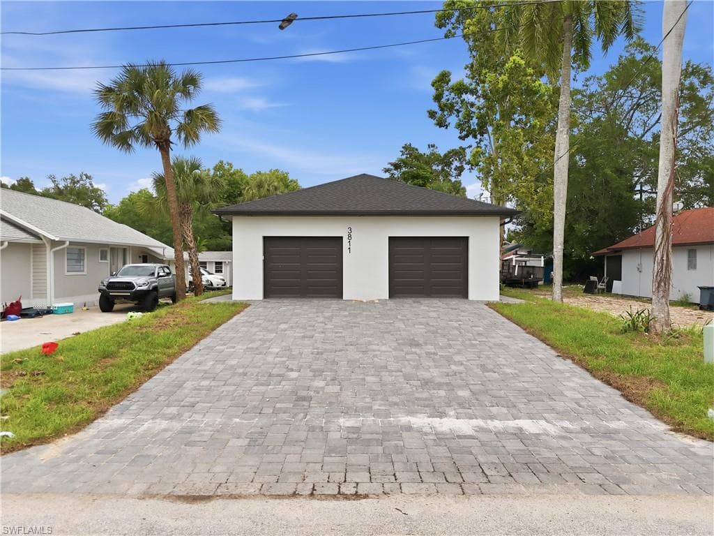 3811 Pearl ST-1