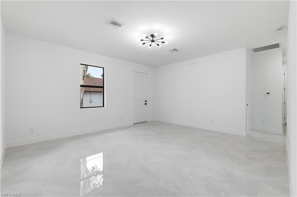 3811 Pearl ST-8