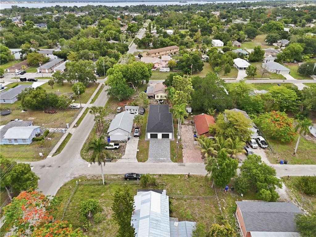 3811 Pearl ST-3