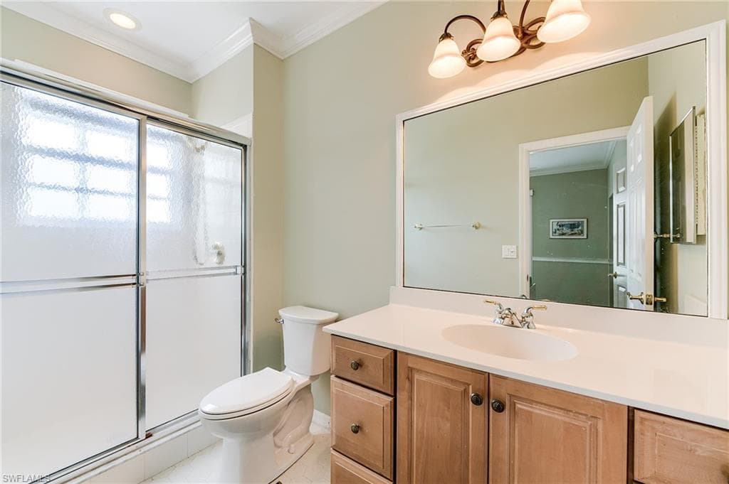 12205 Siesta DR-11