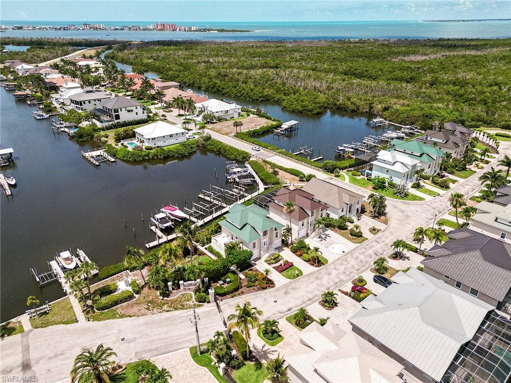 12205 Siesta DR-2