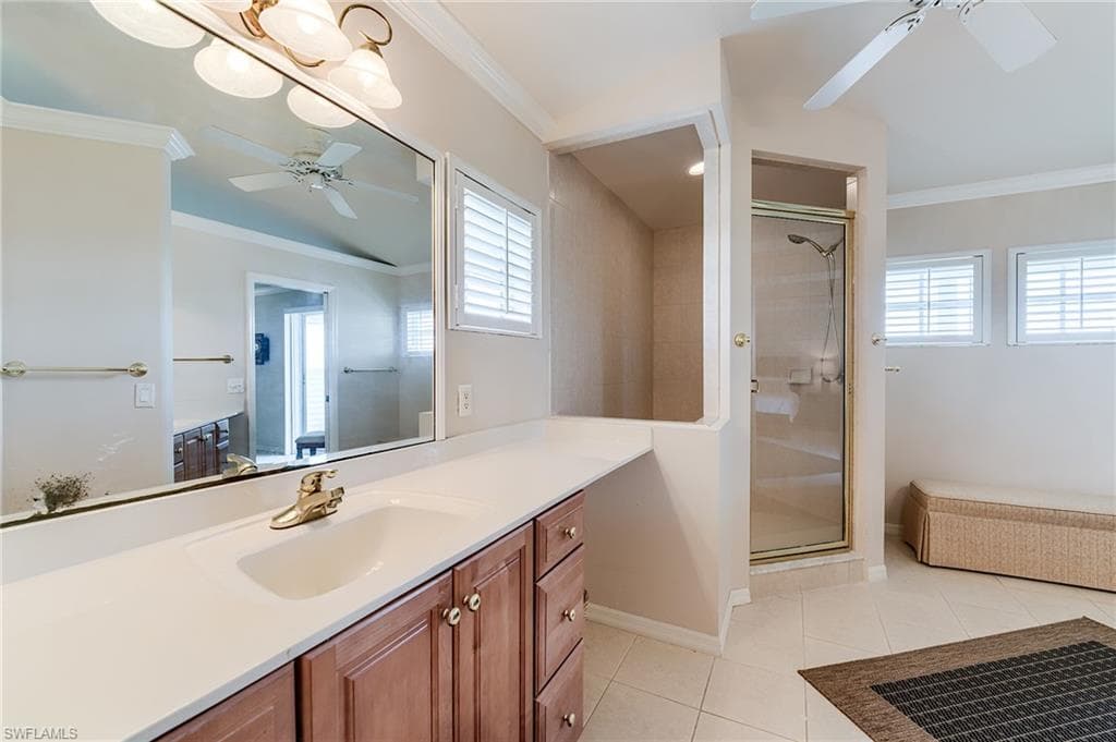 12205 Siesta DR-31