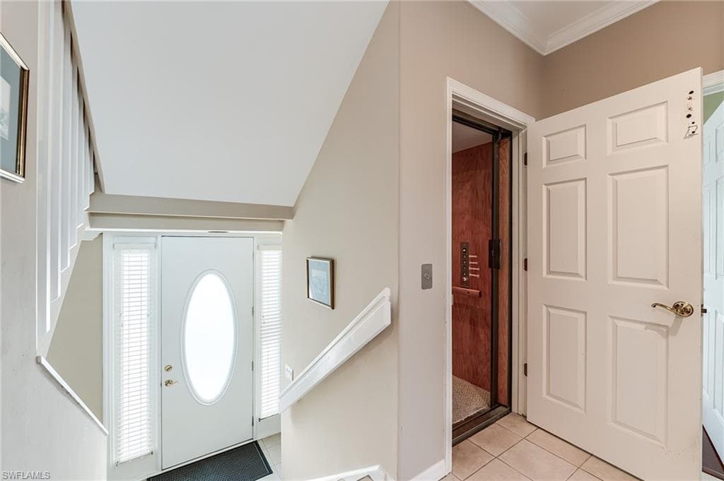 12205 Siesta DR-23