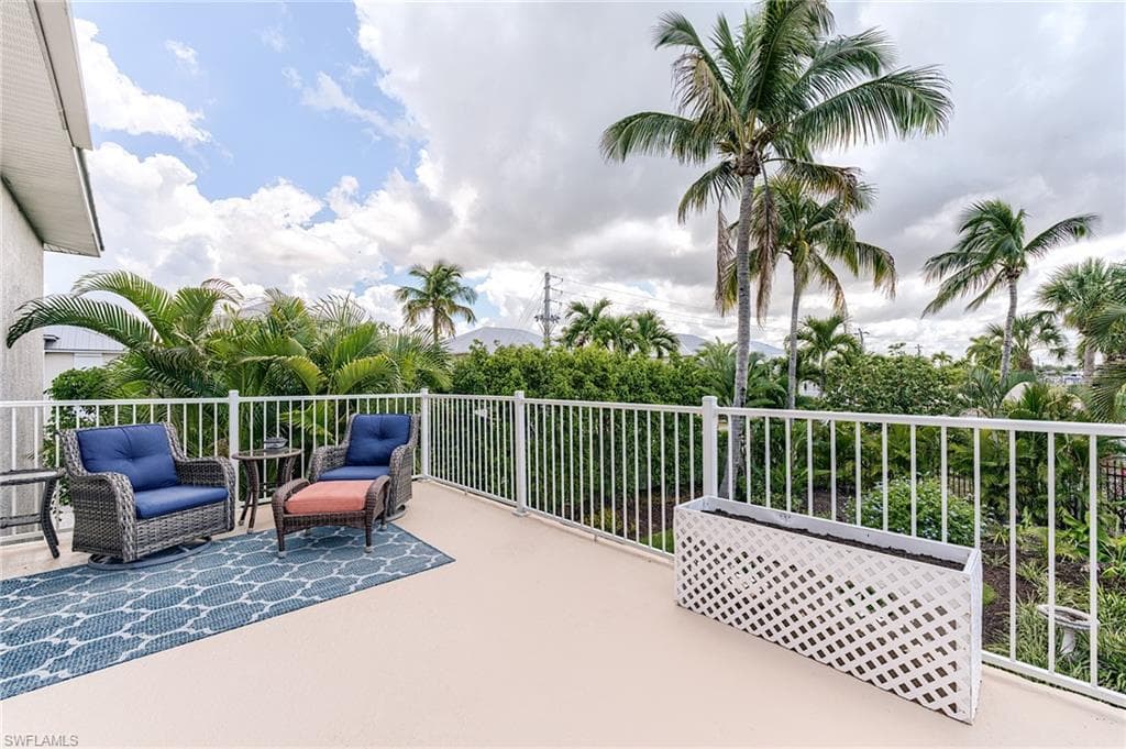12205 Siesta DR-48