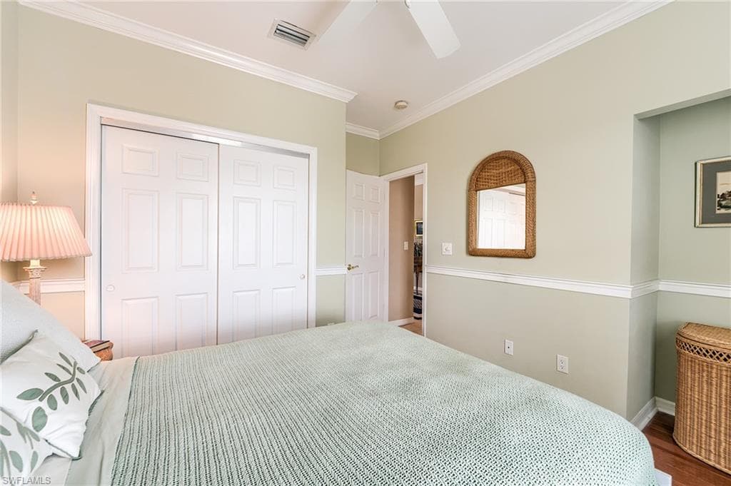 12205 Siesta DR-43