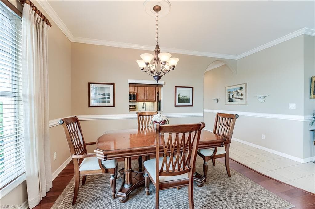 12205 Siesta DR-34