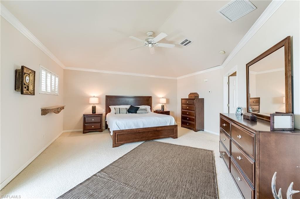 12205 Siesta DR-28