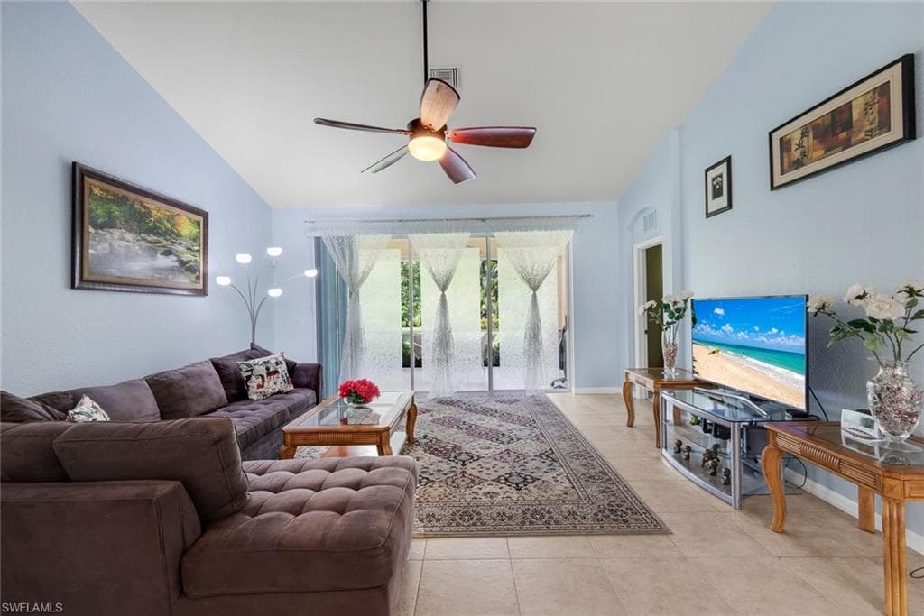 9830 Mar Largo CIR-8