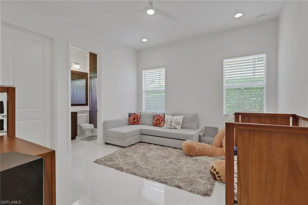 4509 Azalea DR-20