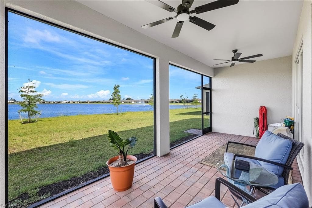 451 Spring Hill Lake LOOP-25