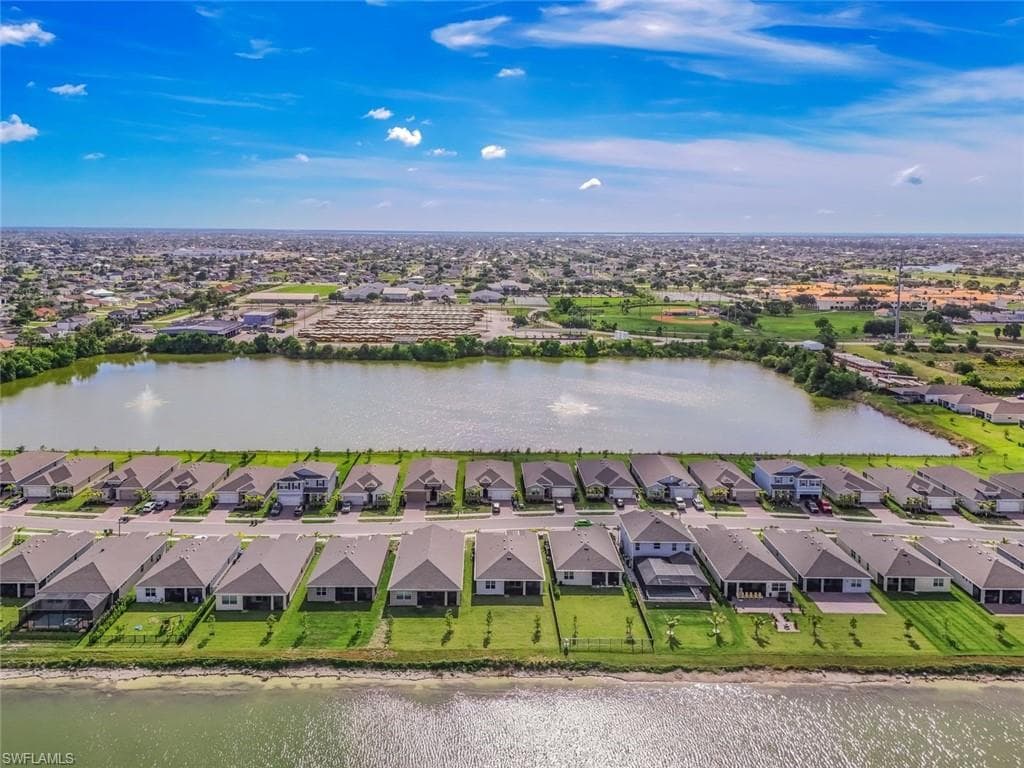 451 Spring Hill Lake LOOP-31