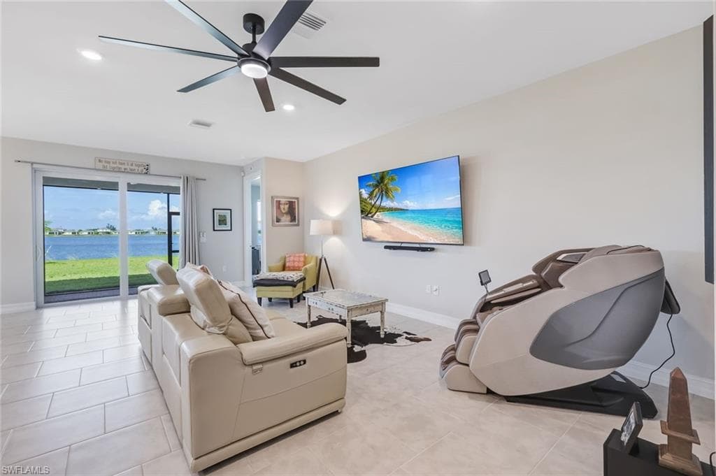 451 Spring Hill Lake LOOP-6